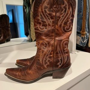 Womens Embroidered Leather Artist Boots Size 9